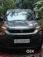 2025 Tata Punch PURE Petrol - just 4800 KM, Like New!