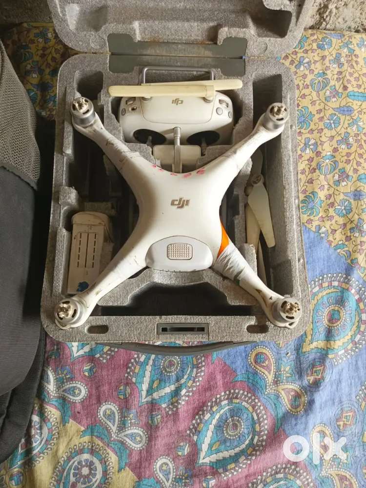 DJI Drone phantom pro