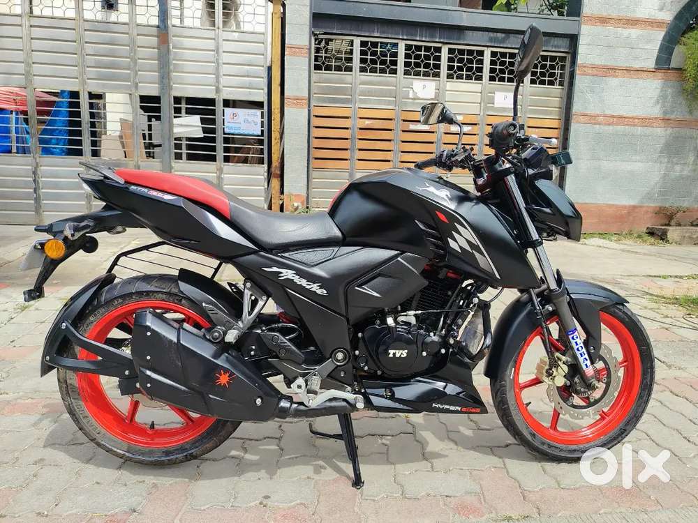 2023 TVS APACHE RTR 160 4 V In Immaculate Condition For Sale!