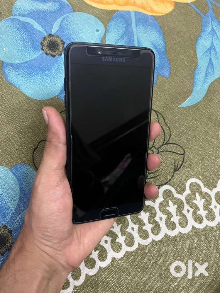 SAMSUNG C 7 pro 64 GB GENUINE CONDITION  ALL ORIGNIAL