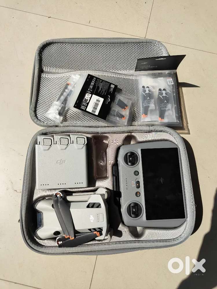 DJI mini 4 pro drone with rc2