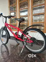 BTWIN Racing Boy 320