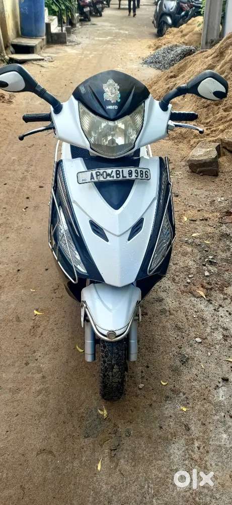 Hero Maestro excellent condition come and check