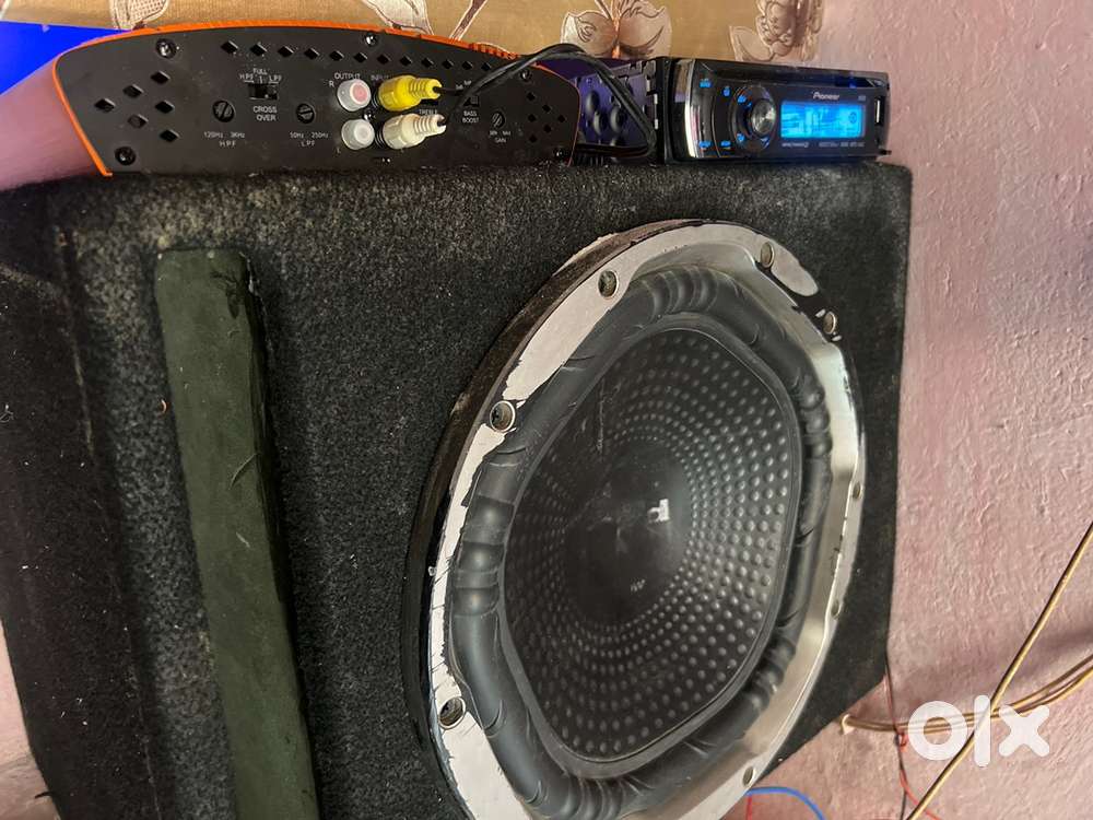 sony xplod subwoofer snb amp 5 day old pioneer streo mdf box