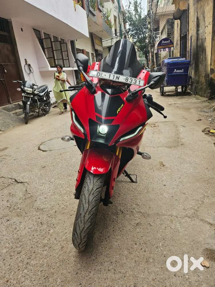 Yamaha R15 v4 on sale