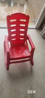 Rocking chair and 2 gaadi
