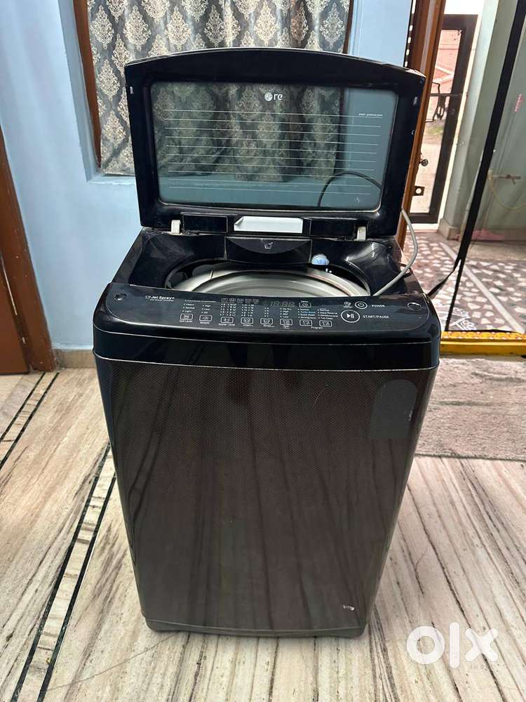 LG 8KG FRONT LOAD WASHING MACHINE