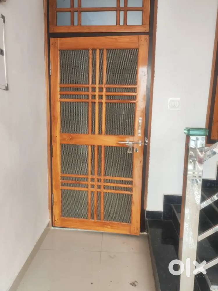 We need one or two boys as room partners, we already have two.