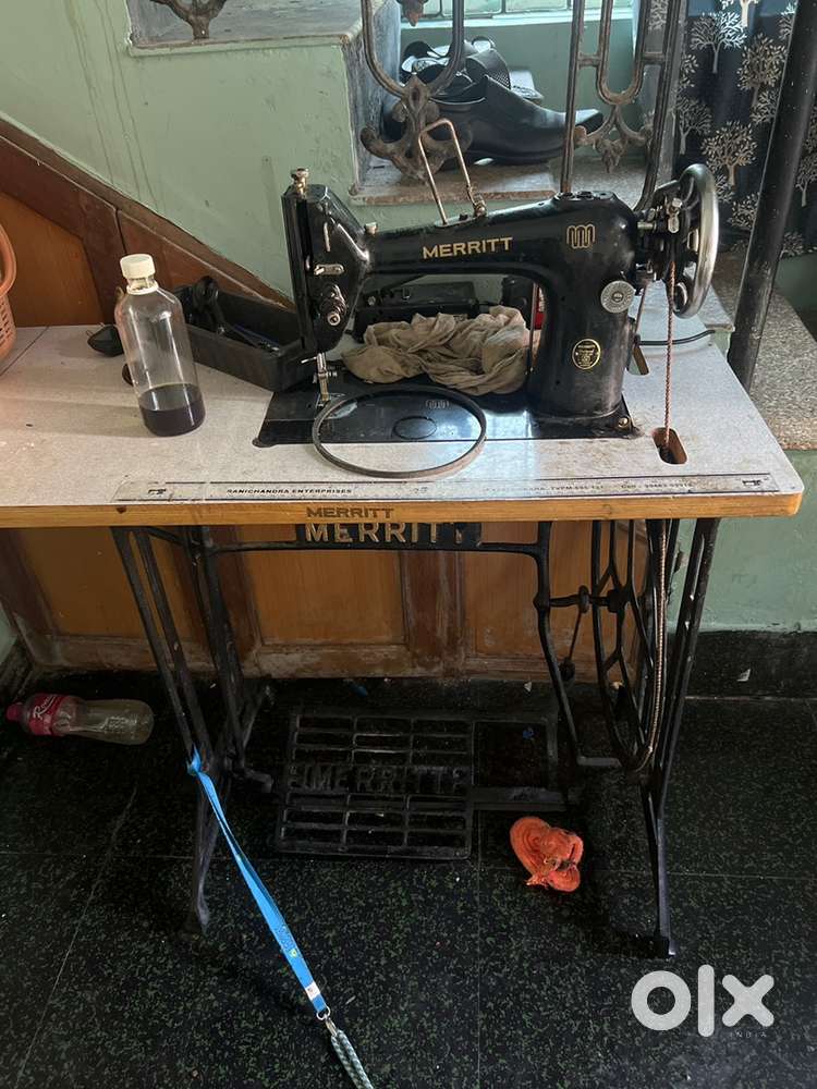 Merrit sewing machine for sale