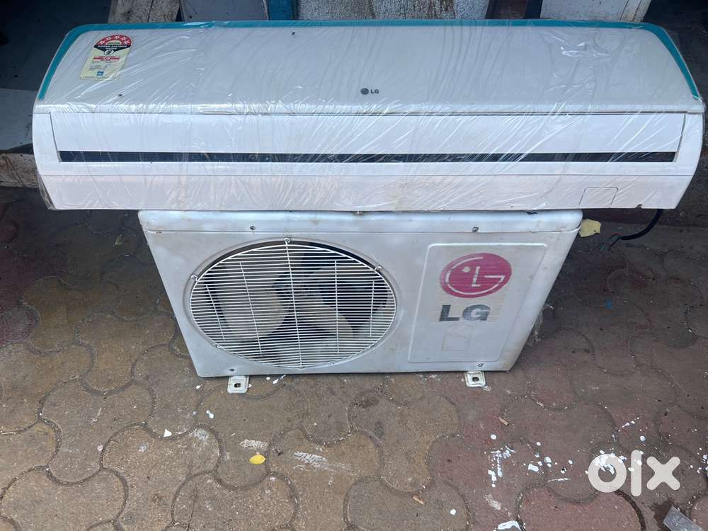SPLIT AC GOOD CONDITION