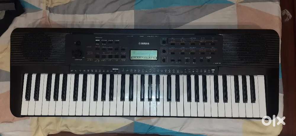 Yamaha PSR-E273