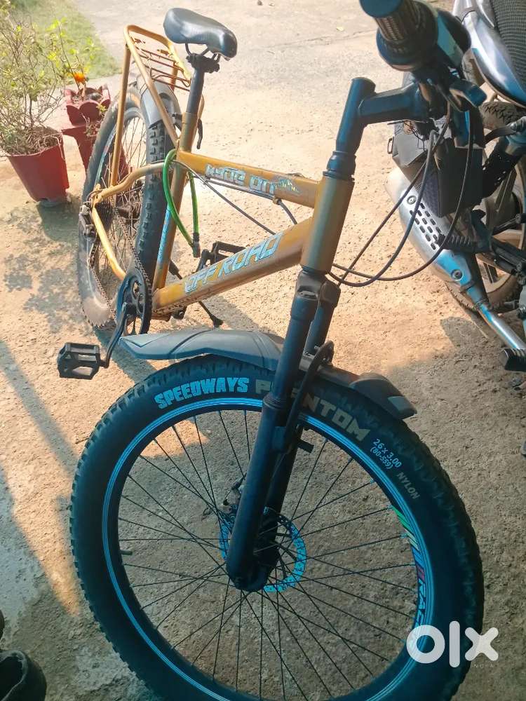 Bycycle bechna hai one year old