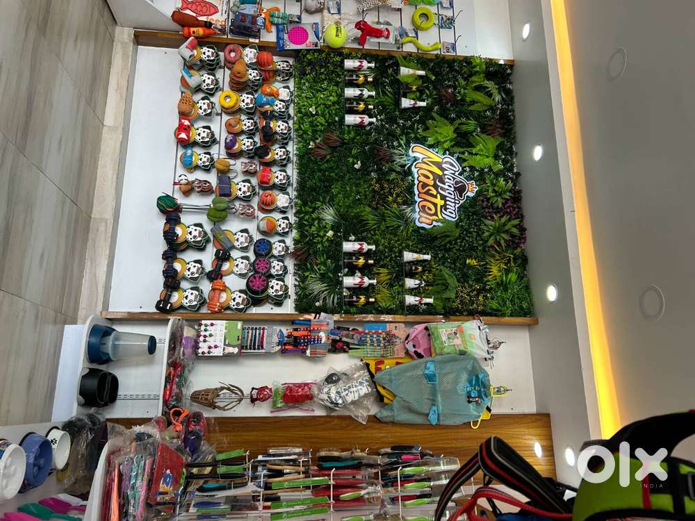 STORE KEEPER JOB FOR PET SHOP