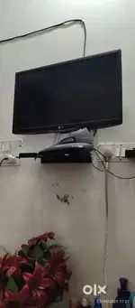 LG tv with remote tv box and stand