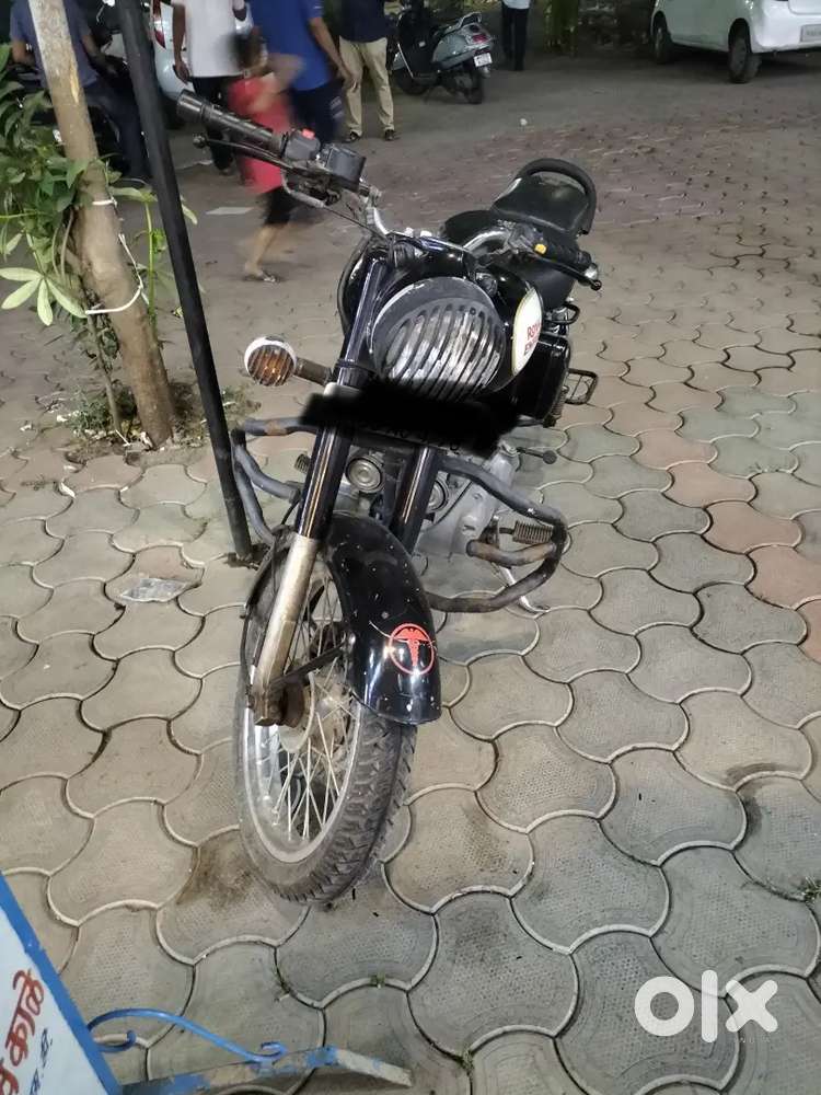 Bullet classic 350 cc for seal