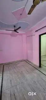 2bhk flat in resale 2nd floor with bike parking only 18 lac utm ngr