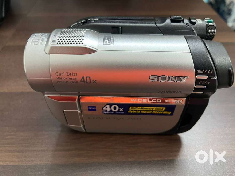 Well maintained Sony Handycam DVR DVD610E (Hybrid)