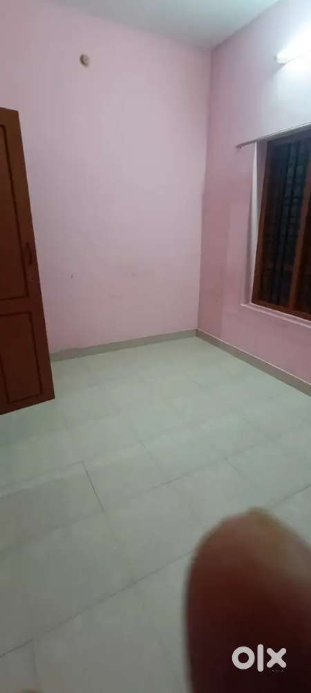 First floor for rent