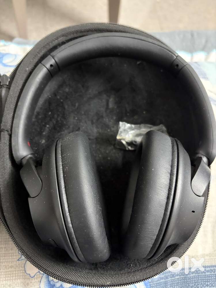 Sony WH-CH720N/BZIN Bluetooth Headphones (Black)