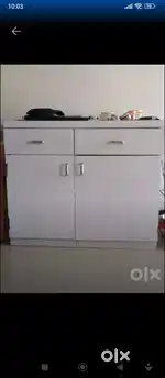 LAPTOP TABLE/CASH COUNTER