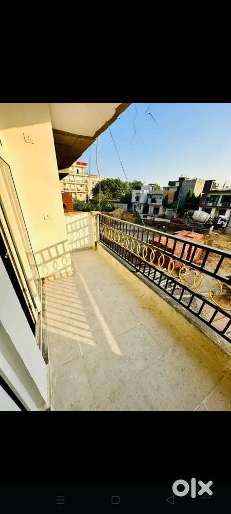 3bhk semi furnished flat 1650 sqft corner unit