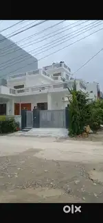 House for sale in chaman vihar