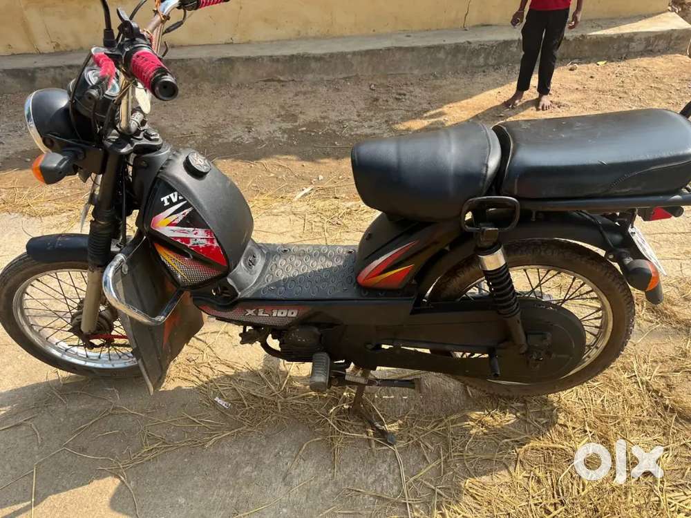 TVs super xl
Modal 2017
Rate 23000
Location.Ratanpur