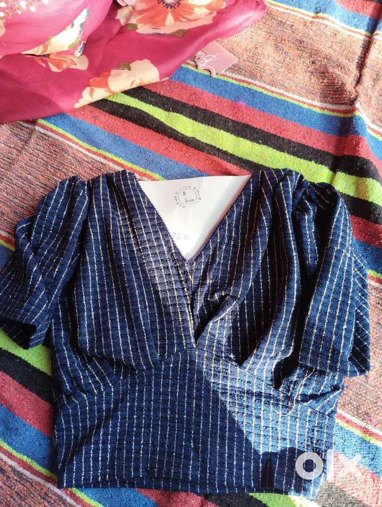 Blouse design white v shape