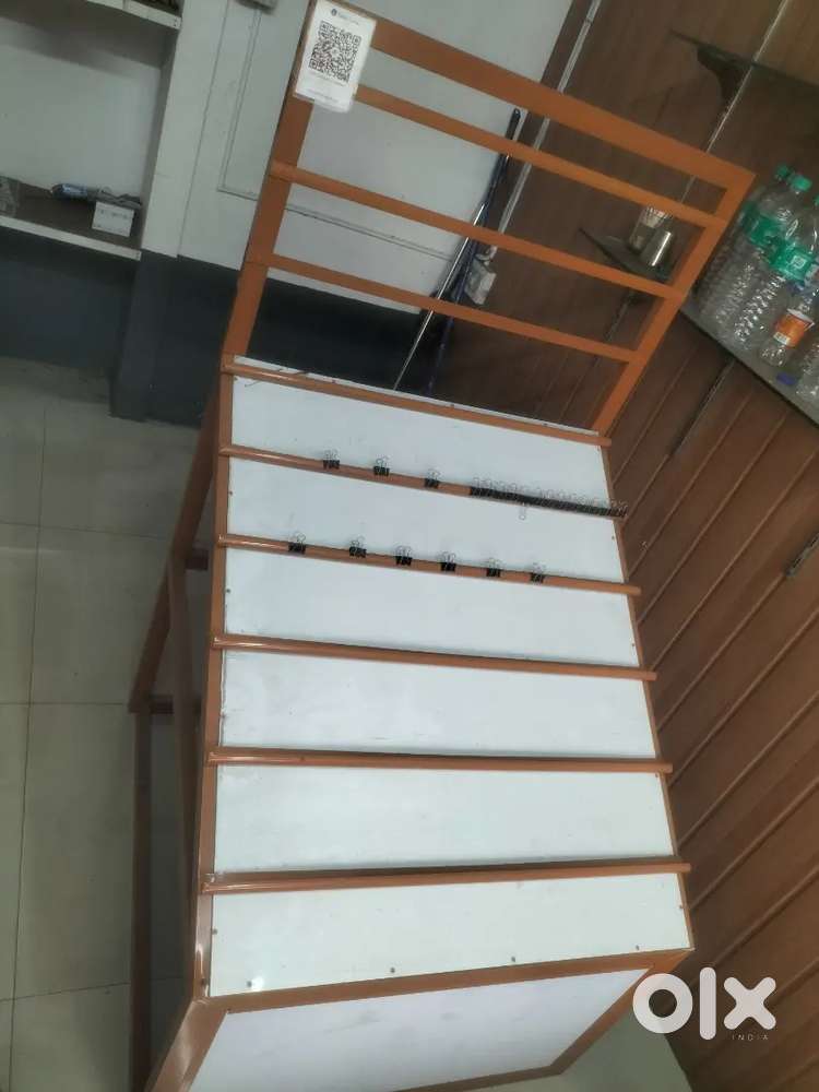 ലോട്ടറി സ്റ്റാൻഡ്