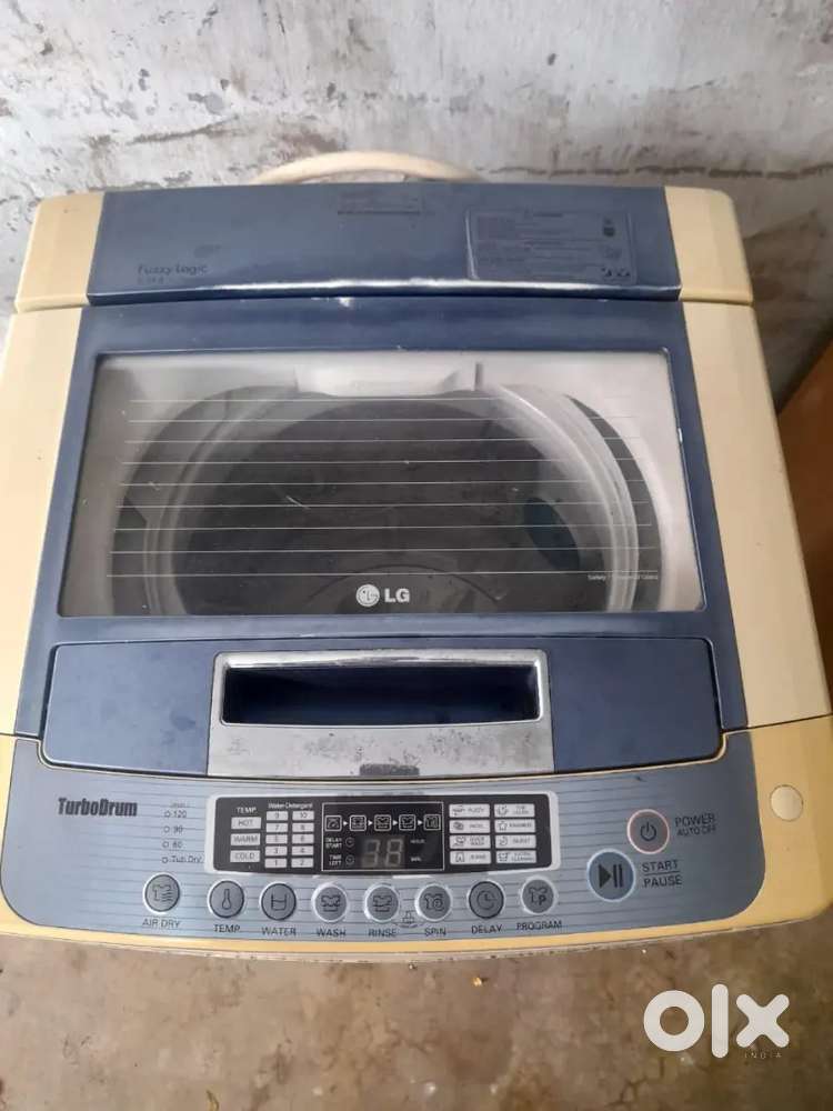 LG turbo drum 7.5 kg very good and running condition