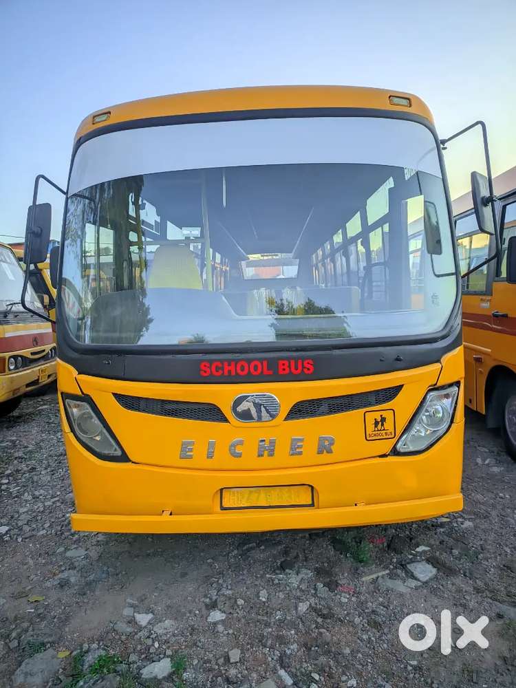 Eicher 52 seater