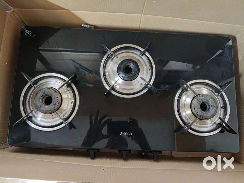 Glass top stove 3 years old