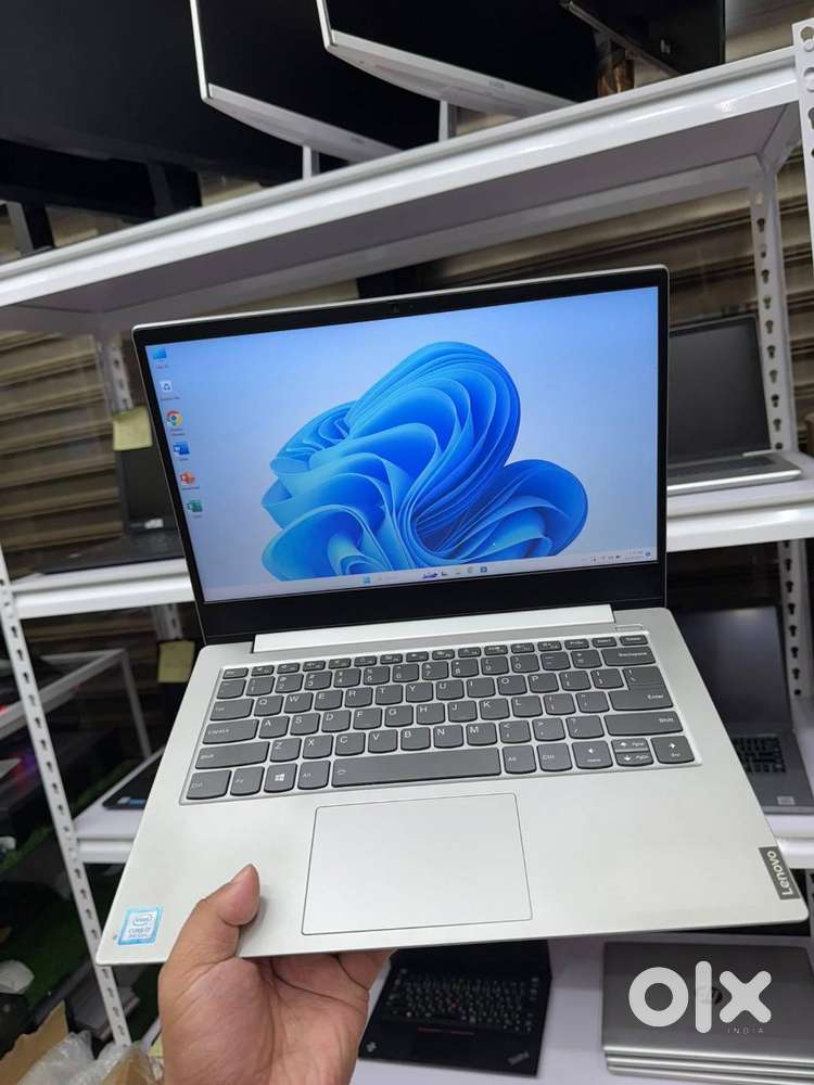 Blockbuster Deal! Lenovo idepad S340 i5 8th / 8GB RAM / 256 SSD