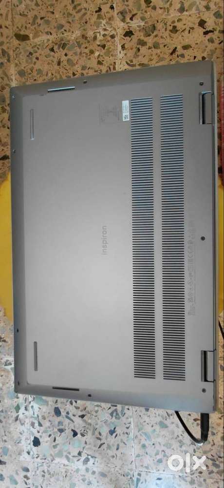 Dell Inspiron 15 5518