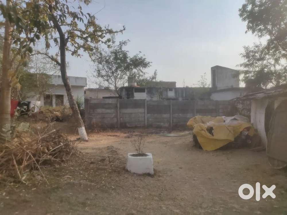 Mandla road kabeer ward dunda seoni front of dubey floor mill