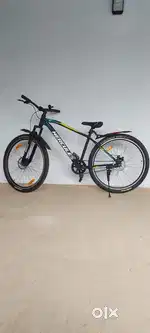 Hercules A220 Dual Disc Brake Single Speed Front Suspension Black