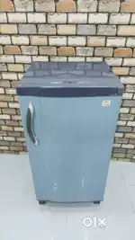 Godrej eon 200litres wth stand blue colour with good working condition