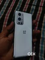 One plus 9 pro for sale 8GB 128GB