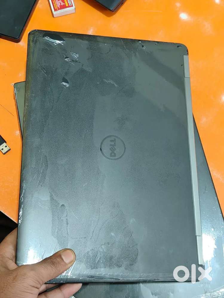 Second hand laptop with warranty