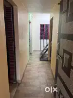 Floor on rent available