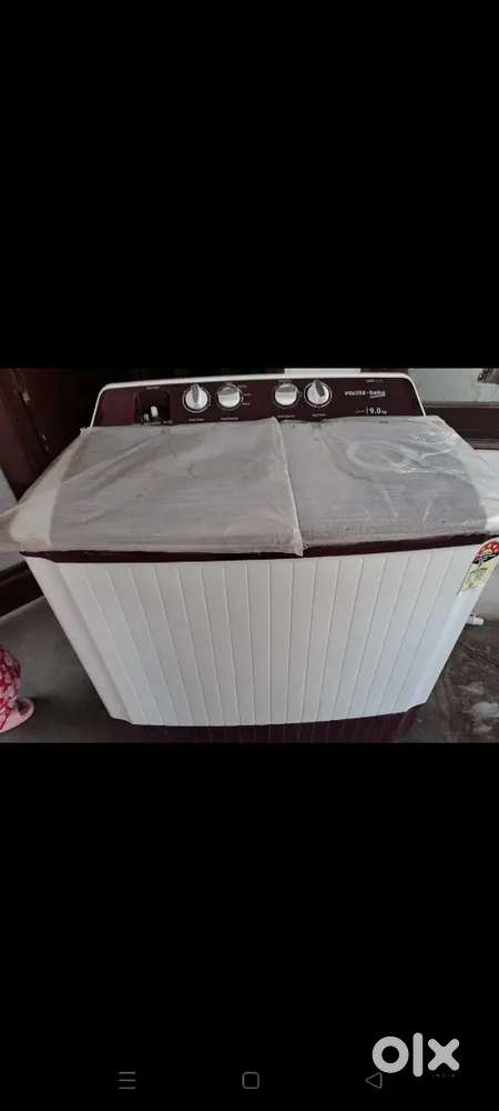 Voltas company Semi Automatic washing machine