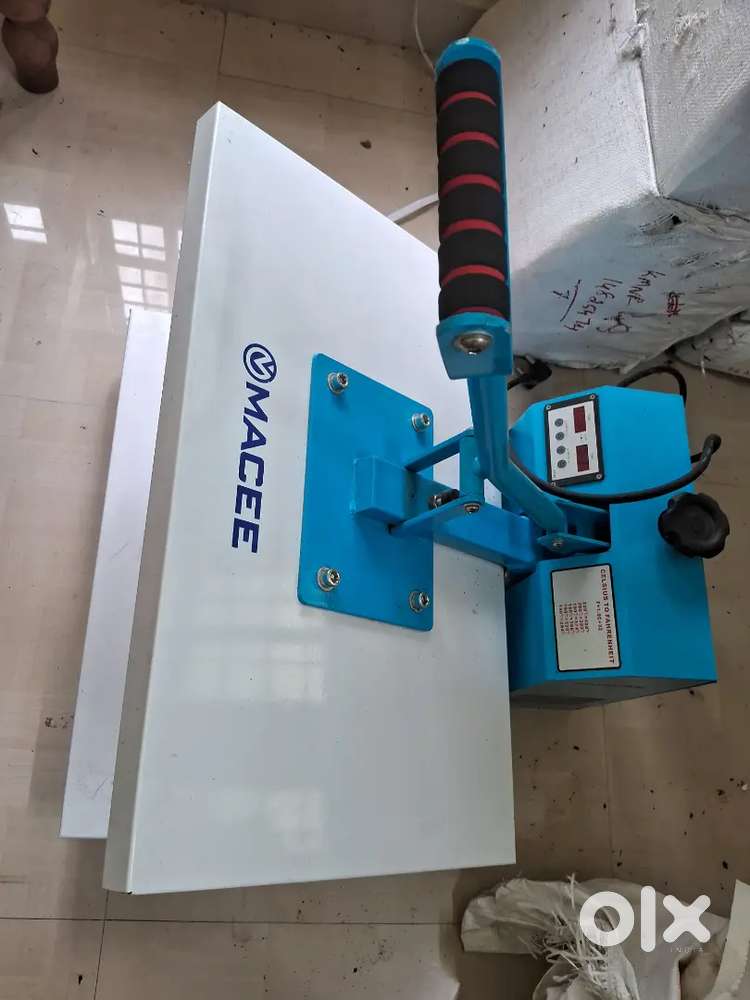 Steel scrubber making machine