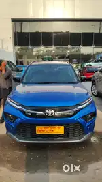 Toyota Urban Cruiser Hyryder 1.5 V Hybrid, 2024, Petrol