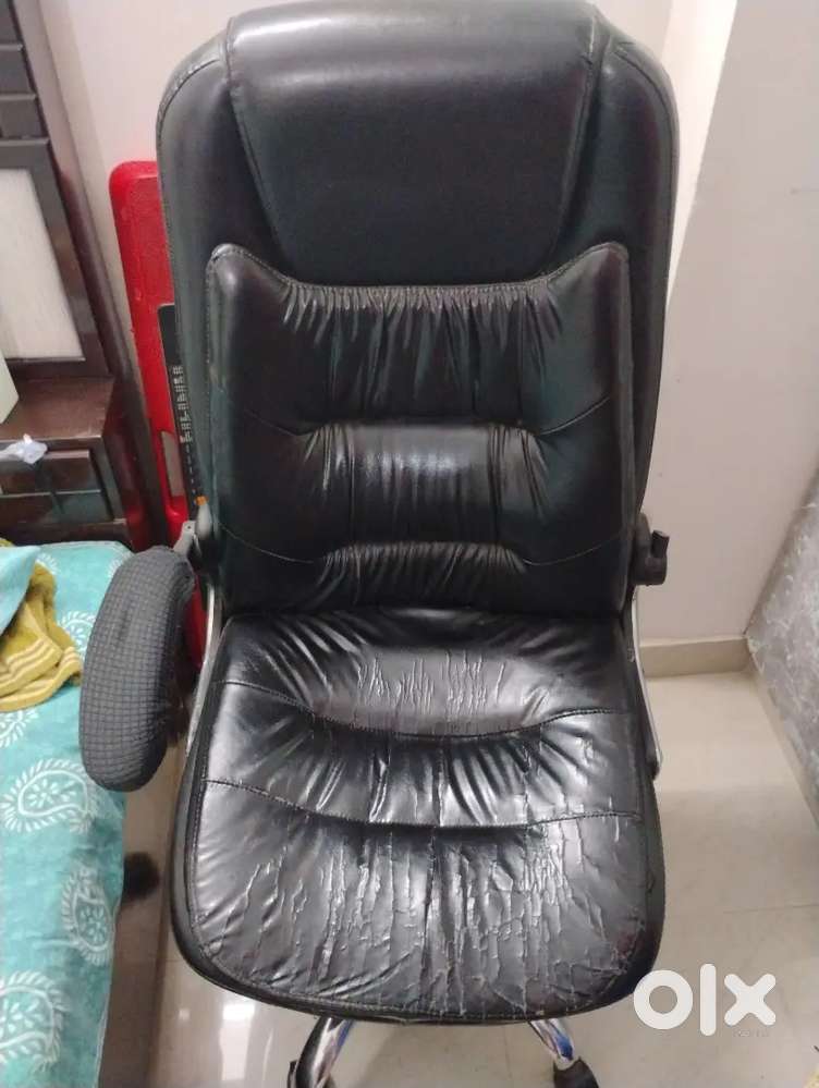 Boss chair for sell