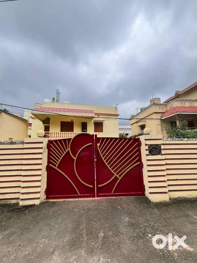 Little Home Girl's PG Hostel