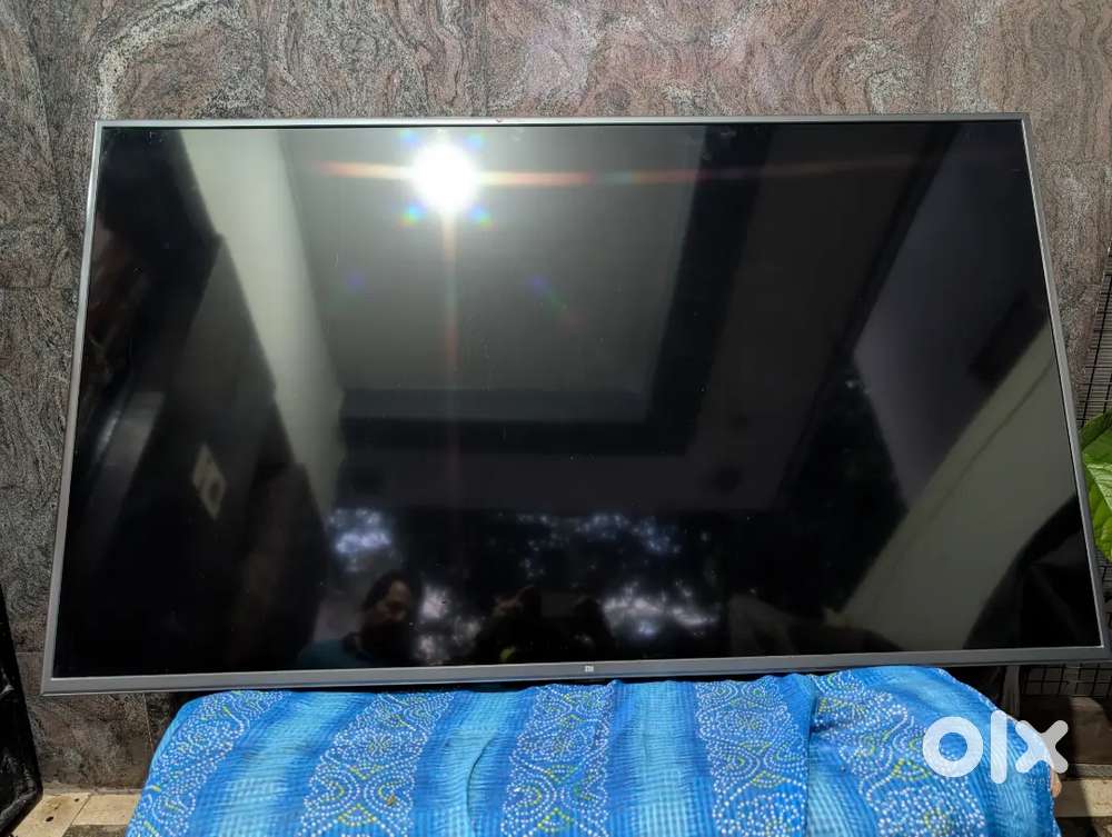 55' MI TV in great condition