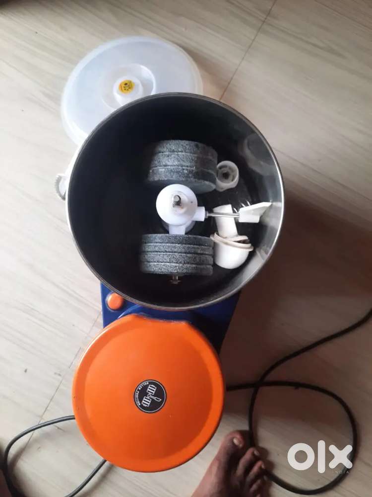 Sowbagya 2 ltrs table top grinder new condition