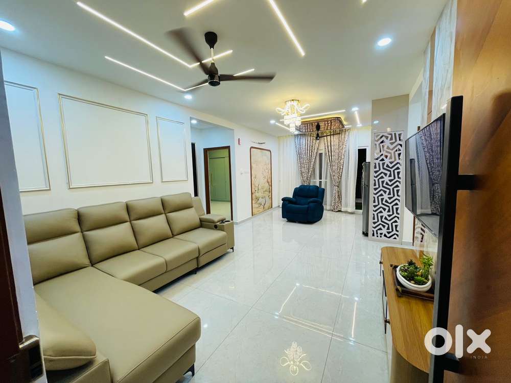 3BHK flat sharing in Gated(M or F)