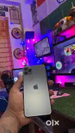 I phone 11 pro max 256gb