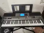 Yamaha PSR 1400 casio keyboard